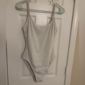 Andie Swim Ribbed Swimsuit (White - Medium Tall)